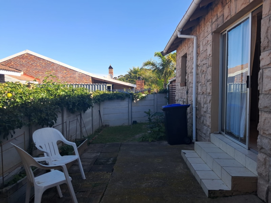 To Let 2 Bedroom Property for Rent in Noorsekloof Eastern Cape